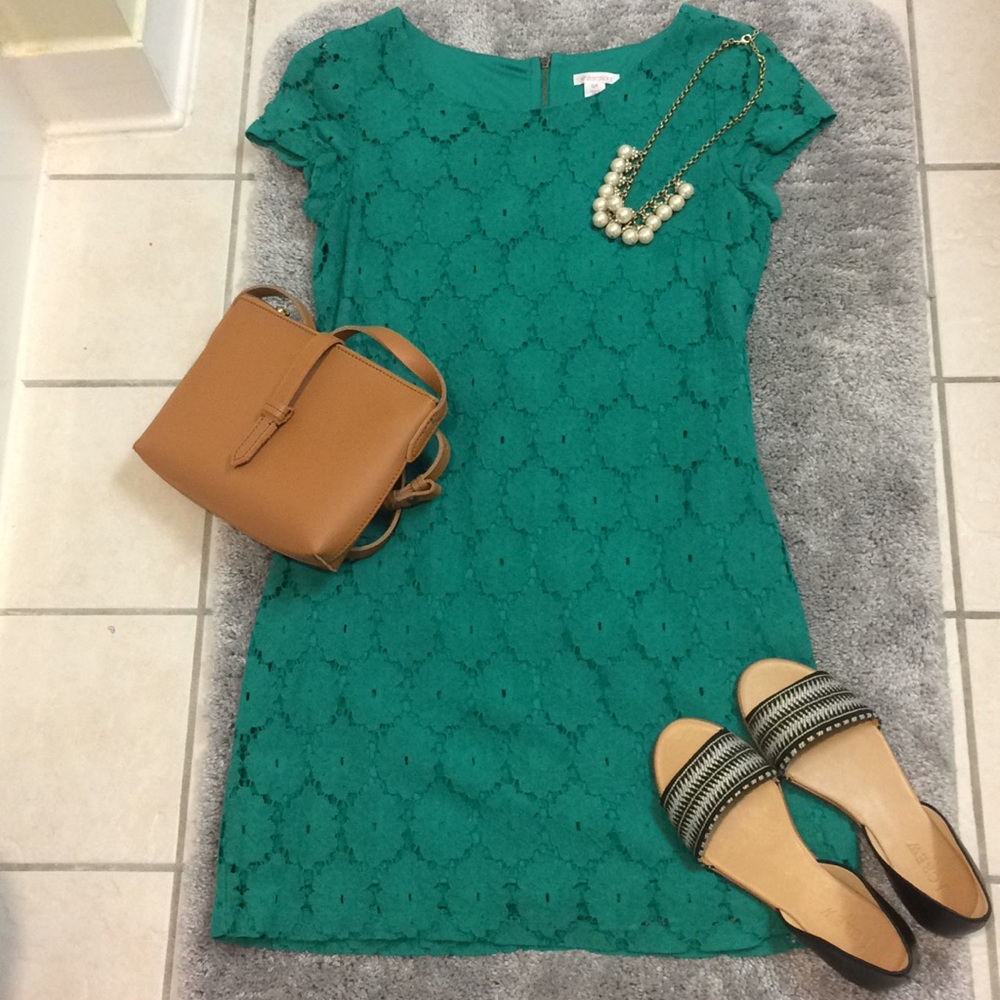 ☘️XHILARATION☘️Green Lace Dress